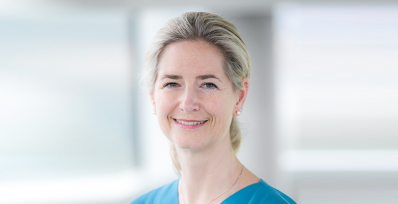 Dr. Julia von Saldern