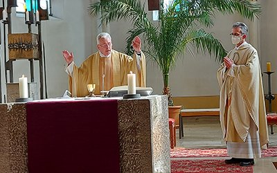 Monsignore Walter Merkt und Domkapitular Armin Zürn